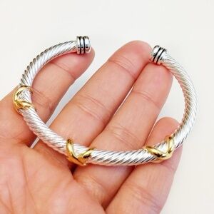 Boutique Bracelet Cable Cuff